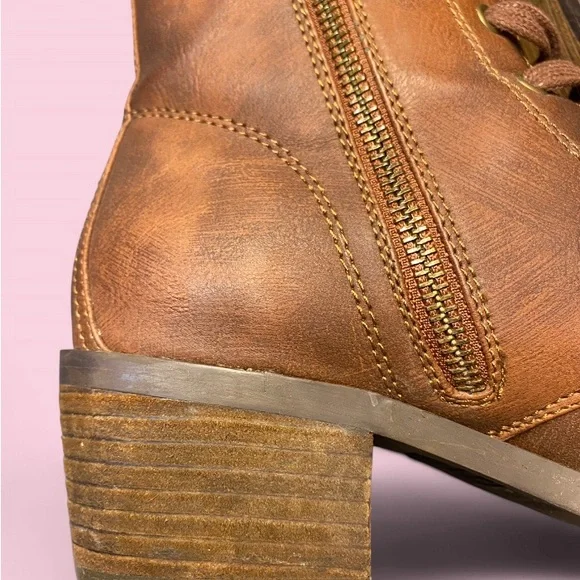 American Eagle Outfitters Women's Size 8 Brown Boots Pre Owned Great Condition - Picture 4 of 7